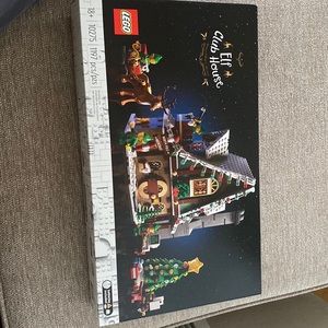 Elf house Lego set